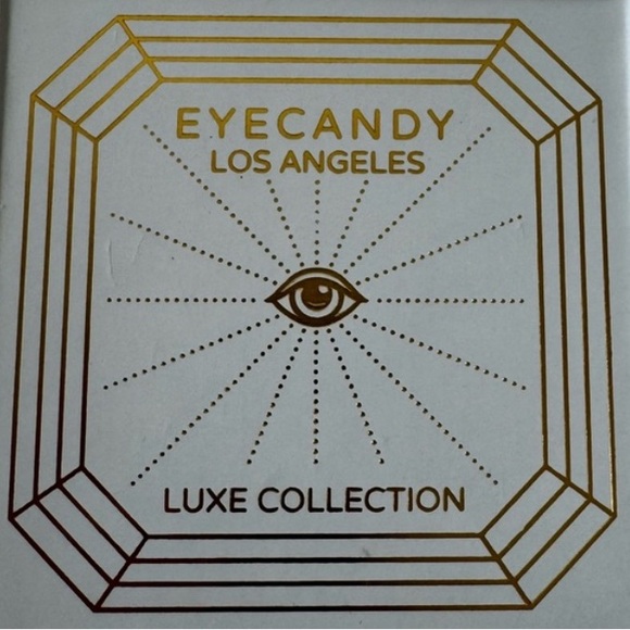 NWT ⚜️🦋⚜️ Eye candy Monarch Butterfly 18K Gold Plated Dangle Earrings - Picture 5 of 8